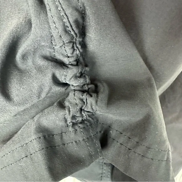 Eddie Bauer Stretch Nylon Cargo Capri Pants - Picture 8 of 8